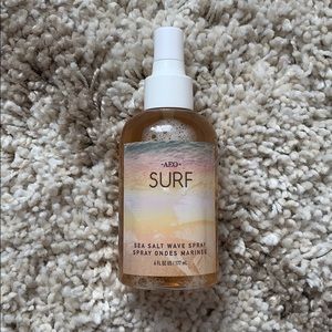 Surf scented sea salt hair texturizer